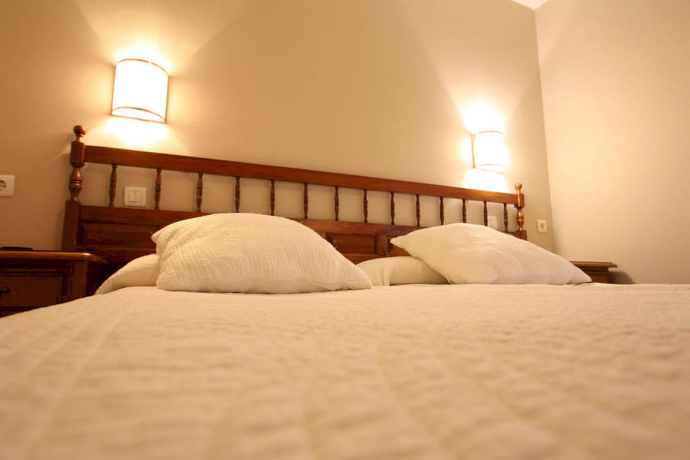 Hostal Restaurante Mendez Villafranca Del Bierzo Dış mekan fotoğraf